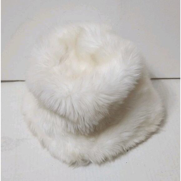OVERSIZED FLUFFY FAUX FUR BUCKET Hat Cossack Russian fur Luxe pillbox Hat Y2K